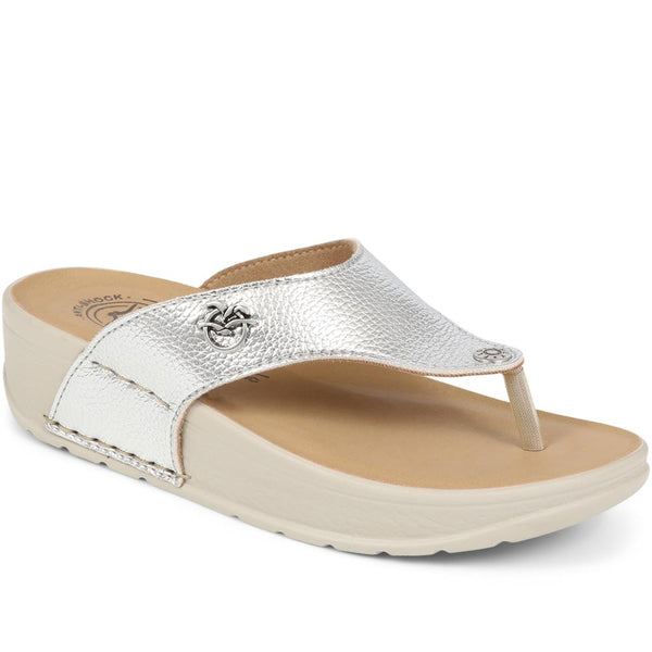 Toe-Post Platform Sandals - FLY39083 / 324 805 | Pavers™ US